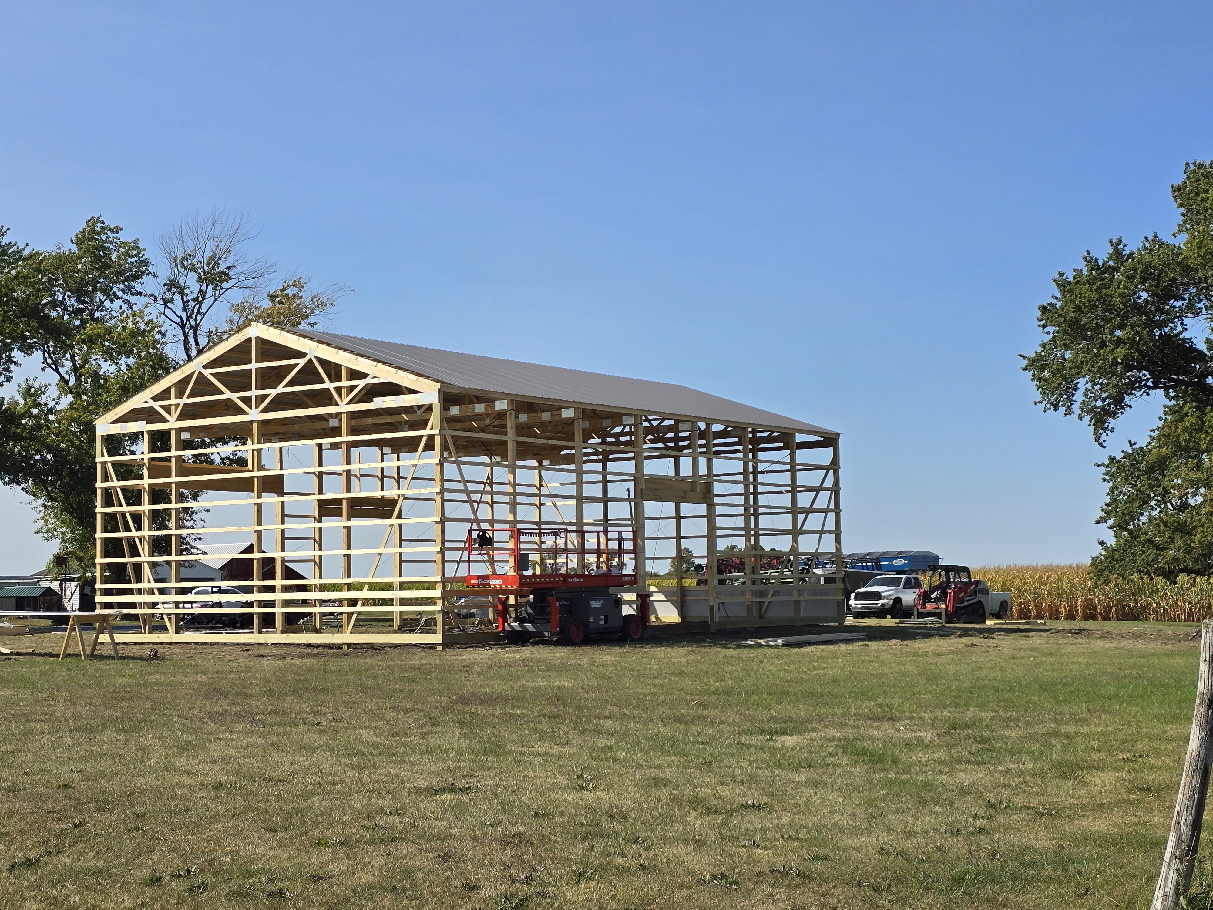 36x80 machine shed in Dwight Illinois