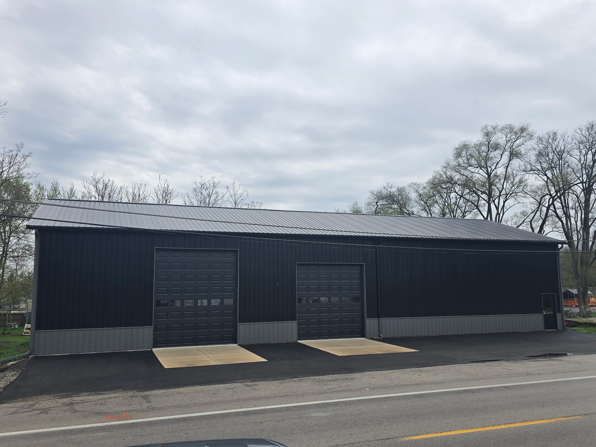 40x90 insulated post frame shop in Seneca Illinois - A15 Carpentry